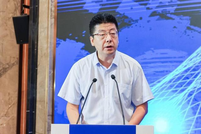 2024第二届航空应急救援年会及第八届民用直升机产业国际论坛开幕(图3)