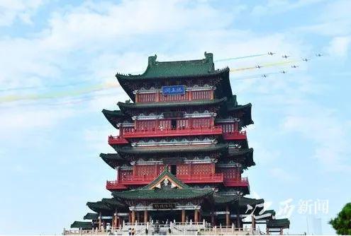 《江西日报》：辽阔蓝天竞自由——2024中国航空产业大会暨南昌飞行大会回眸(图9)