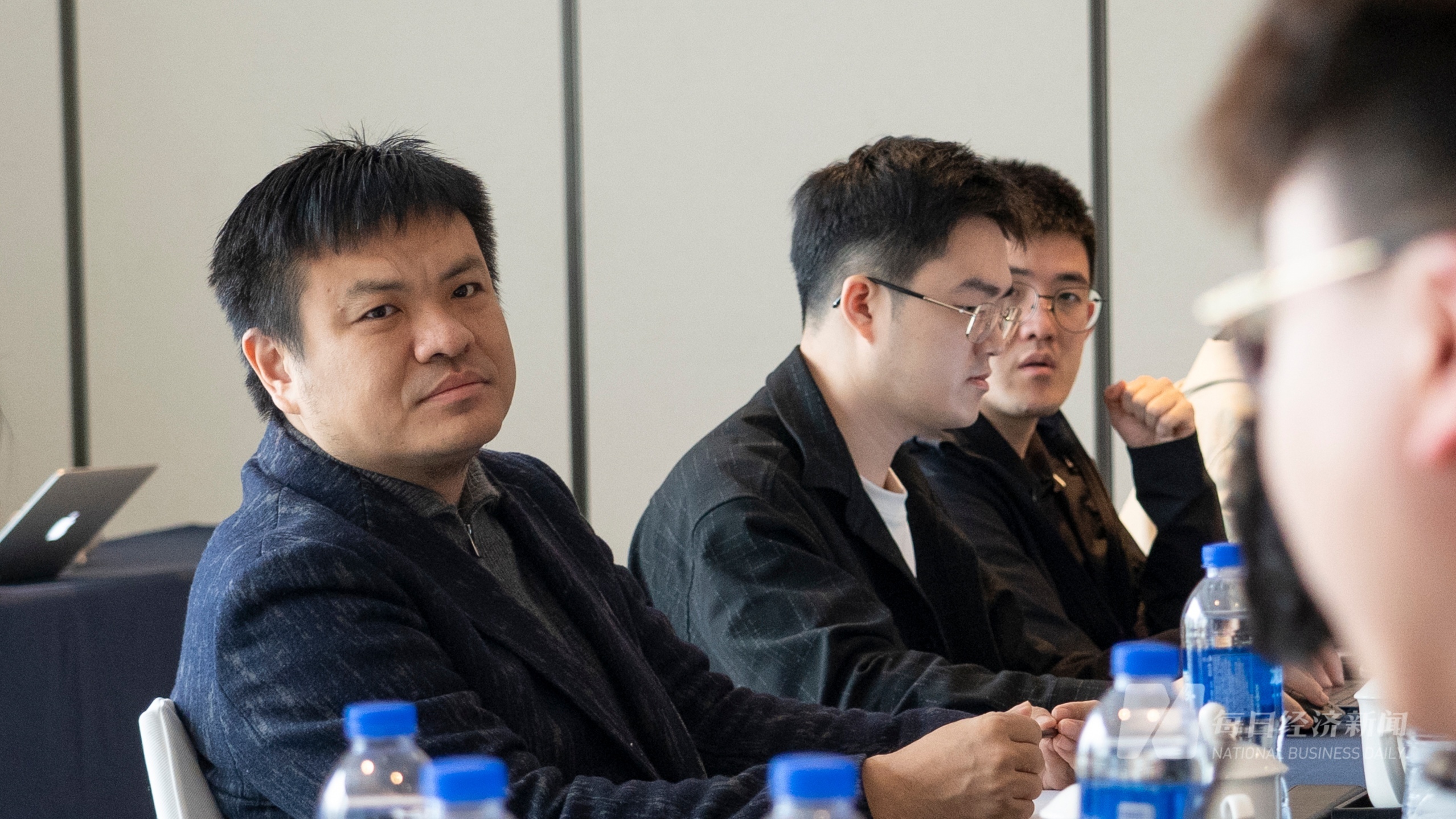 光启技术董事长刘若鹏：超材料成为新一代航天航空复杂功能结构的核心技术公司超材料无人机即将开展高密度试飞(图1)