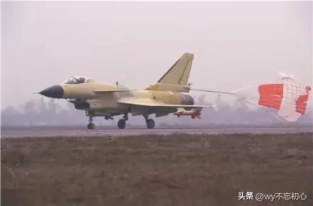中国空军歼-10、歼-20发展史及36展望。(图1)