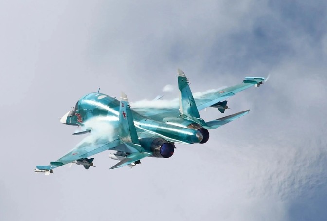 俄罗斯空天军接收2024年第4批苏-34战斗机：生产速度保持稳定(图3)