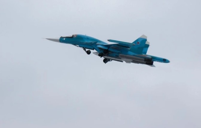 俄罗斯空天军接收2024年第4批苏-34战斗机：生产速度保持稳定(图4)