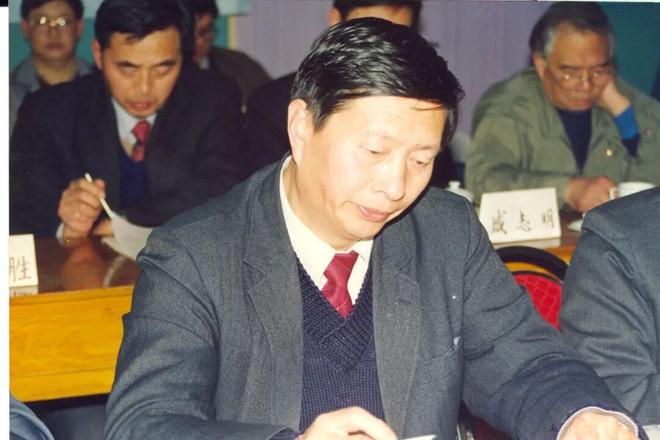 《光明日报》头版头条!人民需要的科学家北航刘大响院士!(图7)