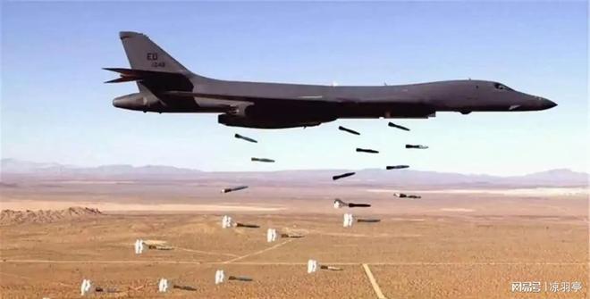 美B-2载弹量227吨俄图-160载弹量45吨中国轰20多少？(图1)