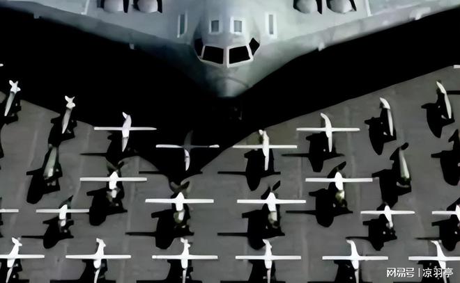 美B-2载弹量227吨俄图-160载弹量45吨中国轰20多少？(图20)