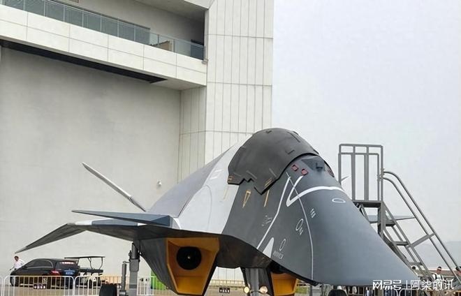 真的南天门计划暴露了？美媒分析中国白帝战机怀疑不是在玩梗(图1)