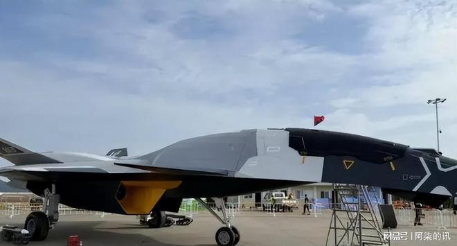 真的南天门计划暴露了？美媒分析中国白帝战机怀疑不是在玩梗(图4)