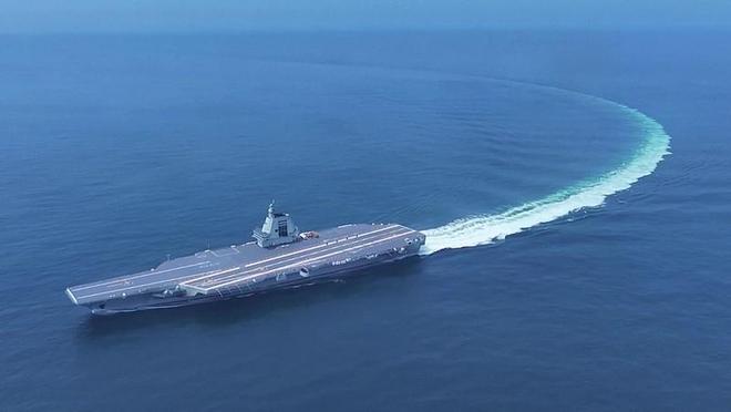 福建舰惊艳全球美媒坦言难以置信俄称中国需10年才能赶上自己(图2)