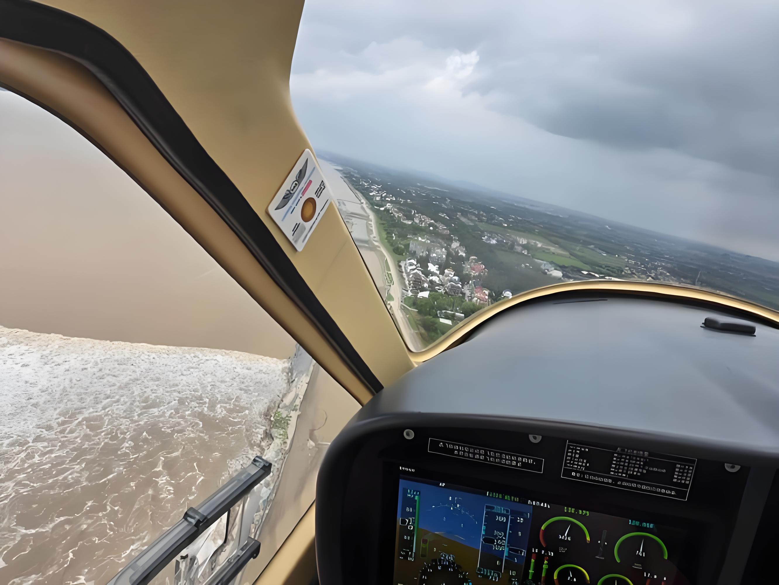 浙江打造低空旅游经济“空中揽胜”假期新体验(图3)