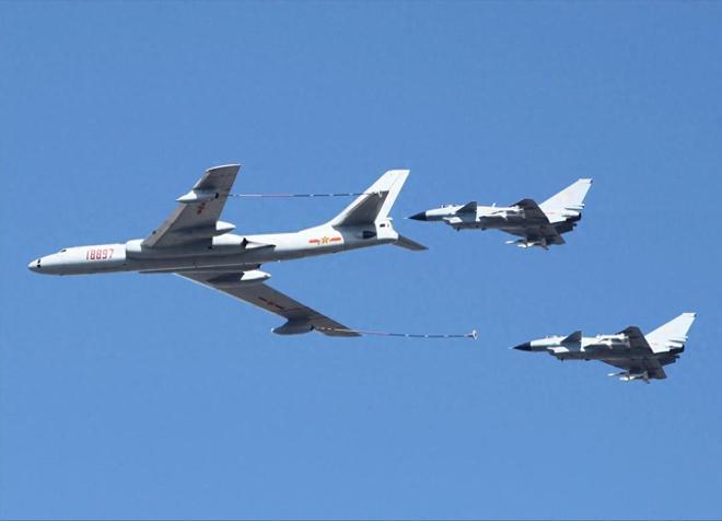 中国太聪明了：趁着俄罗斯武器滞销一口气订购20架大飞机(图1)