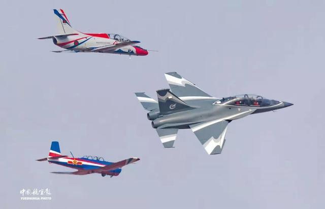 从“航空摇篮”到“蓝天盛会”历届南昌飞行大会有多燃(图1)