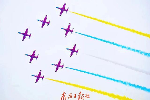 从“航空摇篮”到“蓝天盛会”历届南昌飞行大会有多燃(图6)