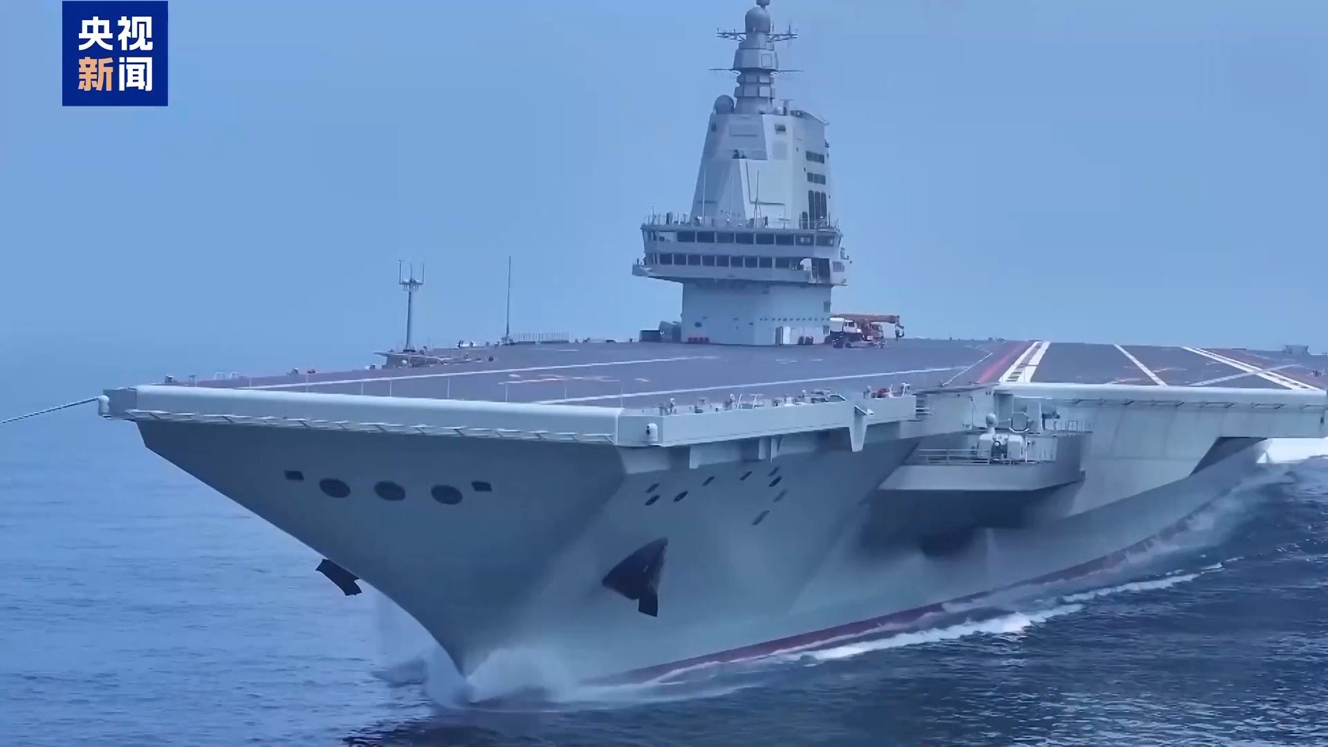 从改造到并跑福建舰从蓝图驶向深蓝(图2)