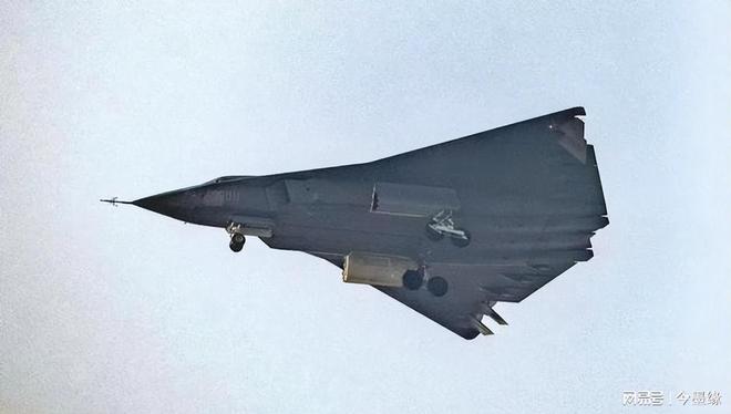 俄罗斯人一口咬定成飞和沈飞放飞的绝对不是六代机(图3)