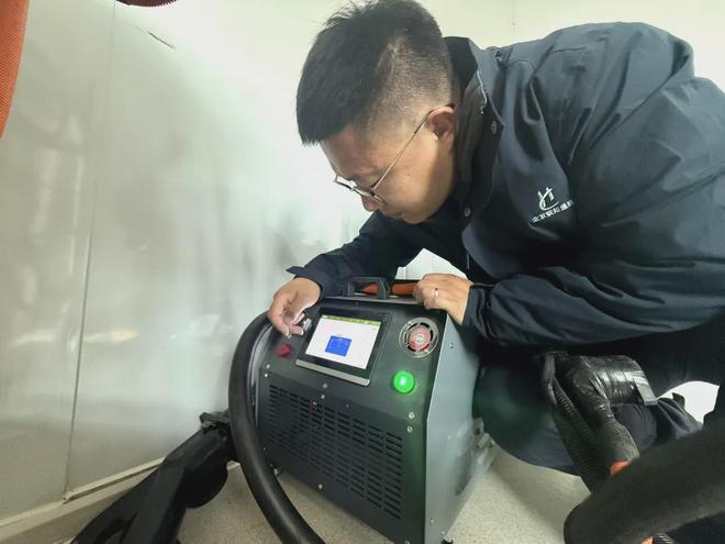 全球首款浮筒式双座电动水上飞机延庆起飞~开展“跨域护渔”(图3)