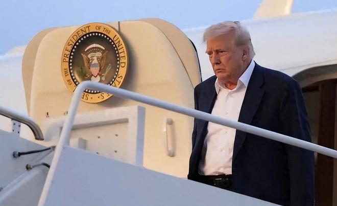 空军一号到底多先进?被誉为打不下的飞机安全配置很高(图3)