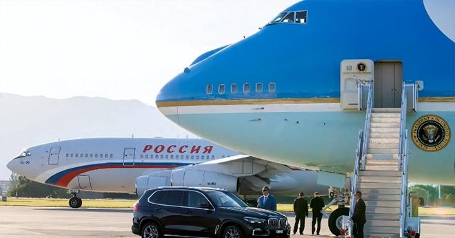 空军一号到底多先进?被誉为打不下的飞机安全配置很高(图8)