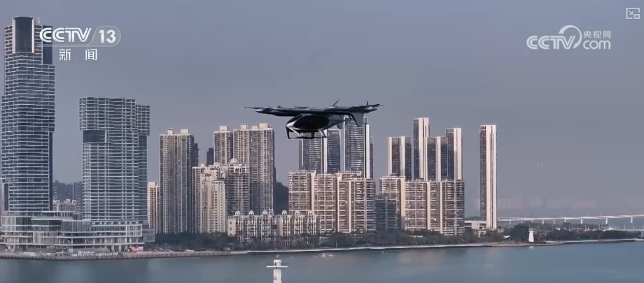 多轮驱动发力15万亿元!低空经济增长强劲向“规模化落地”跨越(图11)