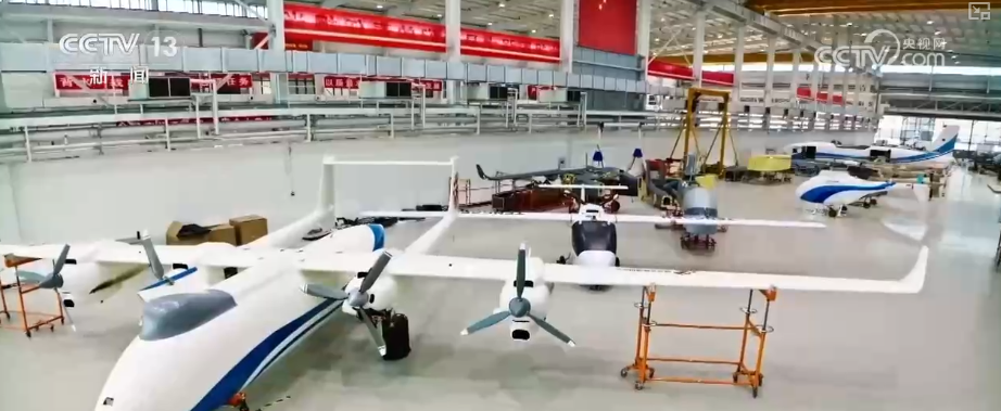 多轮驱动发力15万亿元!低空经济增长强劲向“规模化落地”跨越(图13)