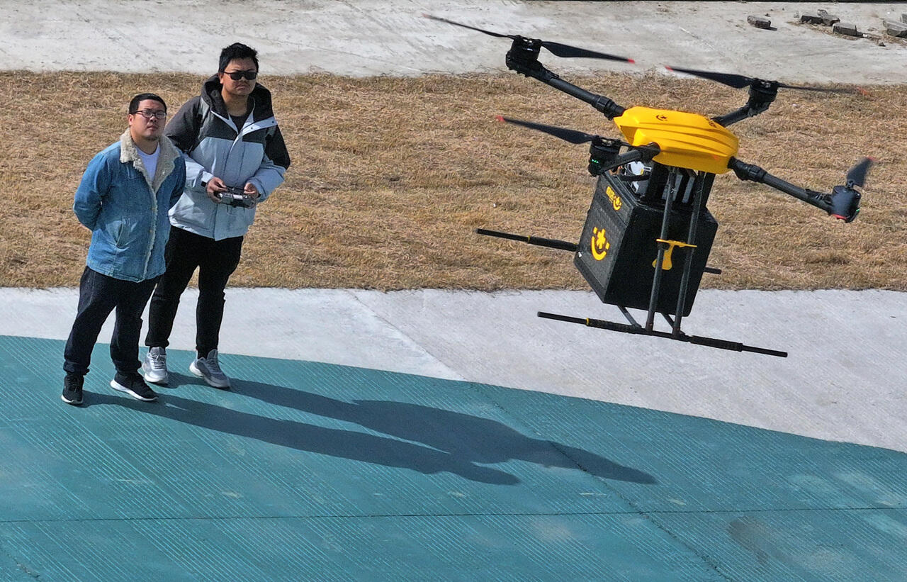 001号牌照落地余杭！浙江首个民用无人机机场启航(图3)