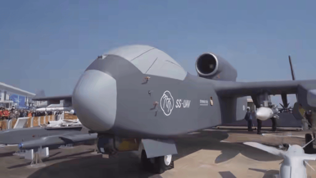 有人战斗机的装备九天无人机都能带空中航母首飞成功(图3)