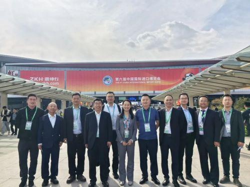 中航供应链为航空工业、中国航发组织航空制造装备供需对接签约(图4)